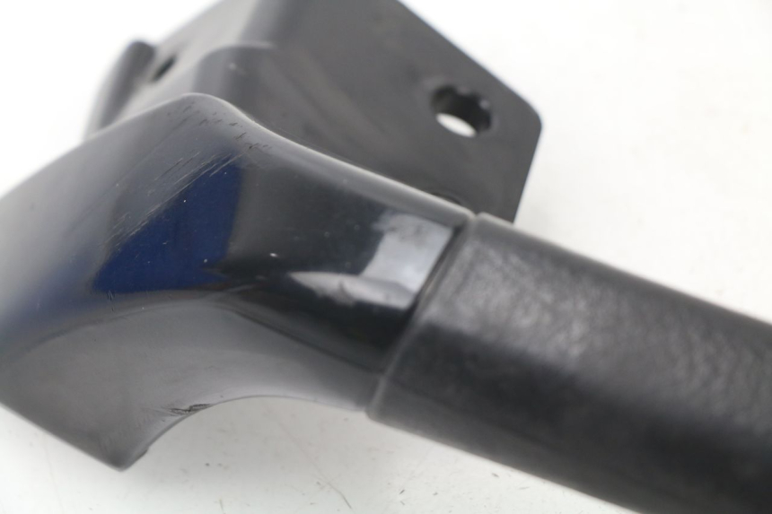 photo de REAR HANDLEBARS PIAGGIO MP3 LT 400 (2007 - 2012) - Component detail