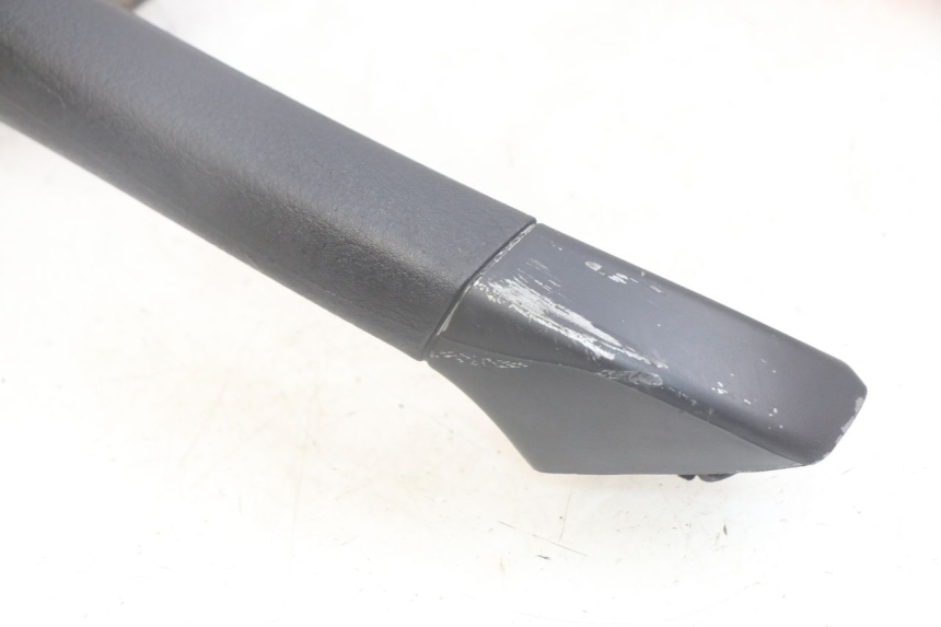 photo de REAR HANDLEBARS PIAGGIO MP3 LT 400 (2007 - 2012) - Product overview