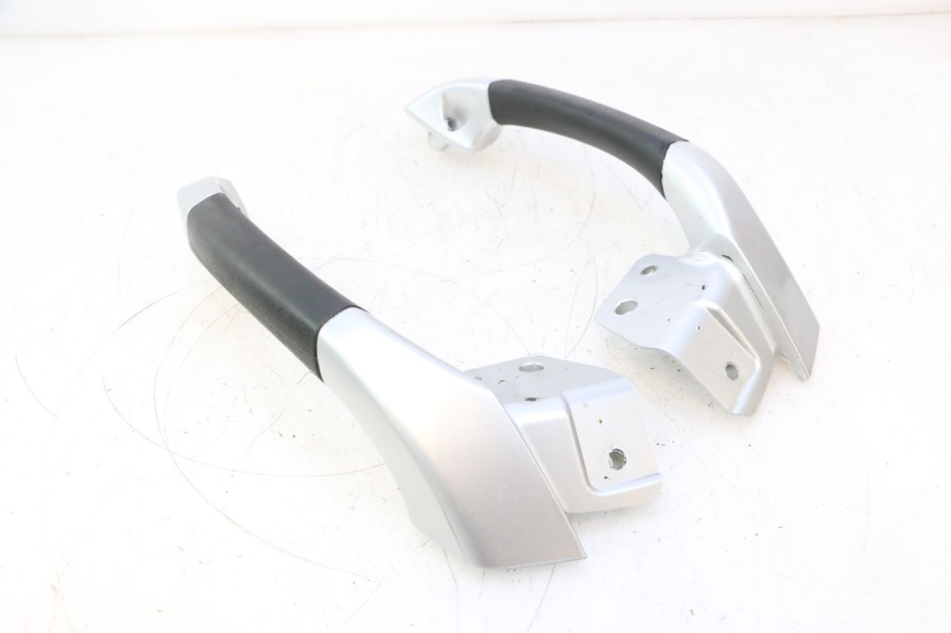 photo de GRAB RAIL  PIAGGIO MP3 LT 300 (2010 - 2016) - Main view