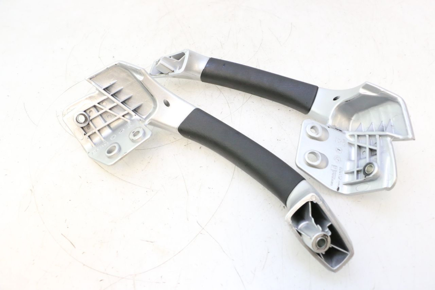 photo de GRAB RAIL  PIAGGIO MP3 LT 300 (2010 - 2016) - Component detail