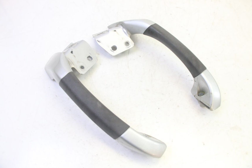 photo de GRAB RAIL PIAGGIO MP3 RL 250 (2006 - 2010) - Main view