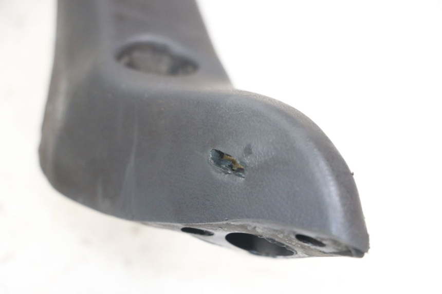 photo de REAR HANDLEBARS HONDA NTV DEAUVILLE 650 (1998 - 2001) - Surface and material condition