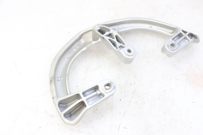 photo de GRAB RAIL  PEUGEOT VIVACITY 125 (2010 - 2017) - Surface and material condition