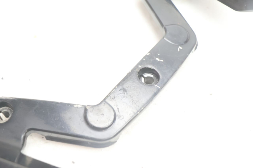 photo de REAR HANDLEBARS APRILIA SR 2T 50 (2012 - 2017) - Zoom on usage condition