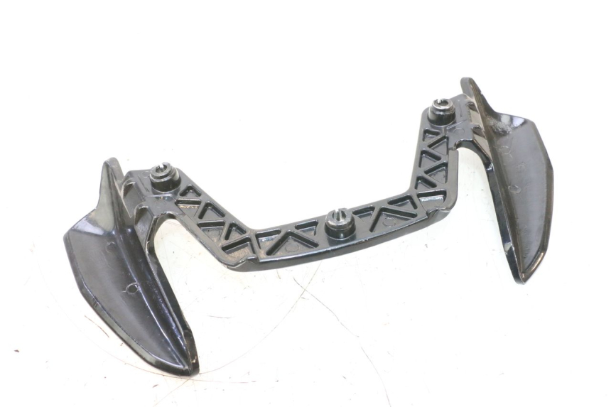 photo de GRAB RAIL  APRILIA SR MOTARD 50 (2012 - 2018) - Fixing points details