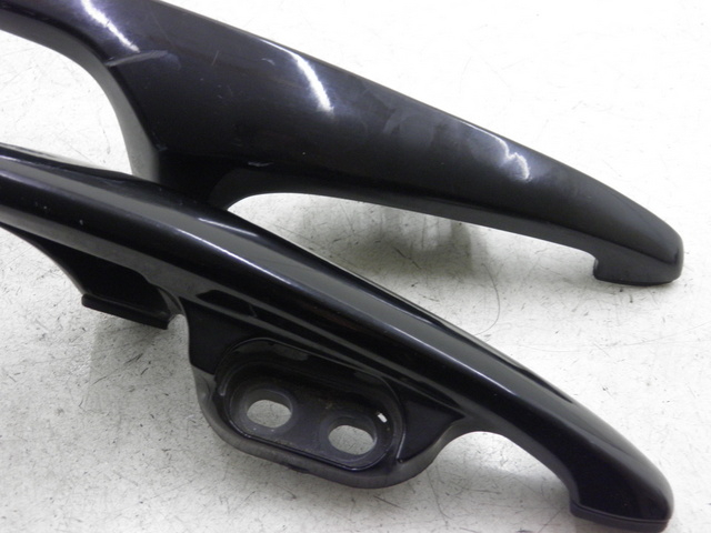 photo de GRAB RAIL  SUZUKI BURGMAN EXECUTIVE 650 (2008 - 2010) - Technical close-up