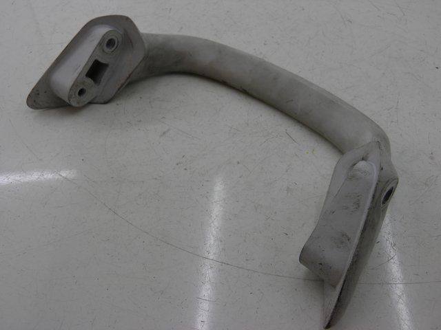 photo de GRAB RAIL  SUZUKI GSF N BANDIT 600 (1996 - 1999) - Component detail