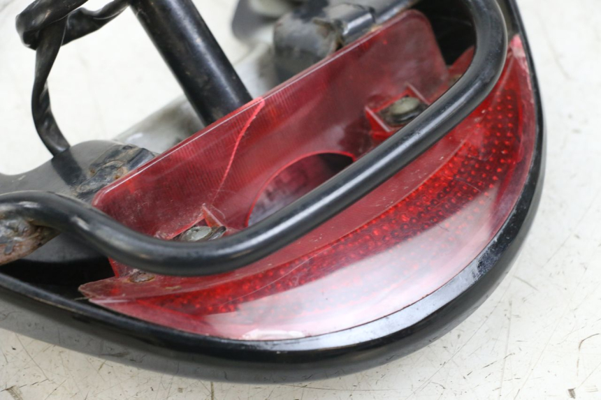 photo de GRAB RAIL  BAOTIAN TRAVEL SPIRIT 50 (2010 - 2012) - Component detail