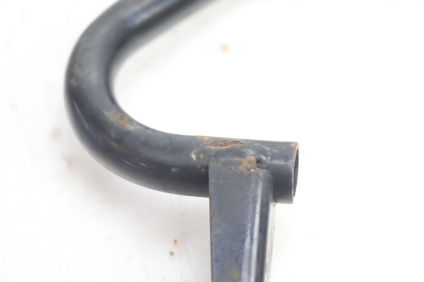 photo de GRAB RAIL PEUGEOT TREKKER 50 (1995 - 2004) - Fixing points details