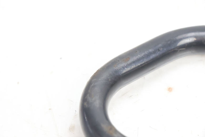 photo de GRAB RAIL PEUGEOT TREKKER 50 (1995 - 2004) - Surface and material condition