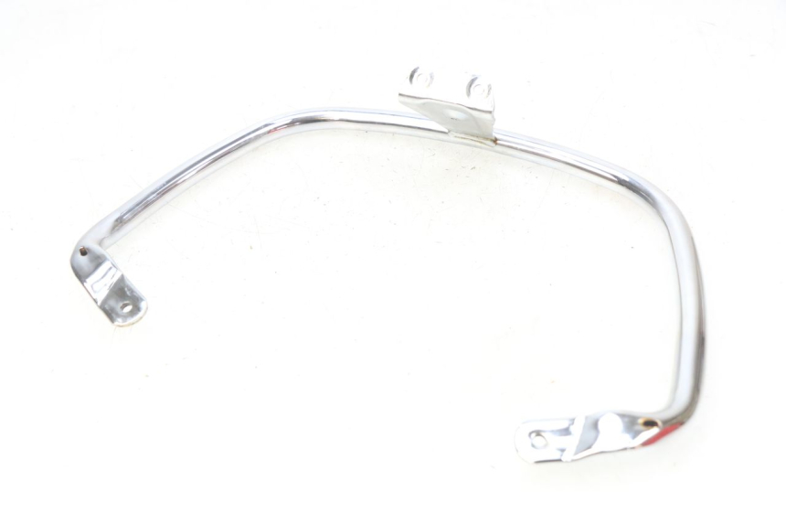 photo de REAR HANDLEBARS PIAGGIO VESPA PRIMAVERA 2T 50 (2013 - 2018) - Zoom on usage condition