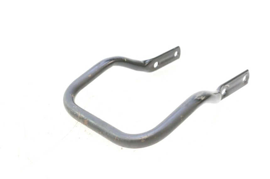 photo de REAR HANDLEBARS PEUGEOT VIVACITY 50 (1998 - 2003) - Zoom on usage condition