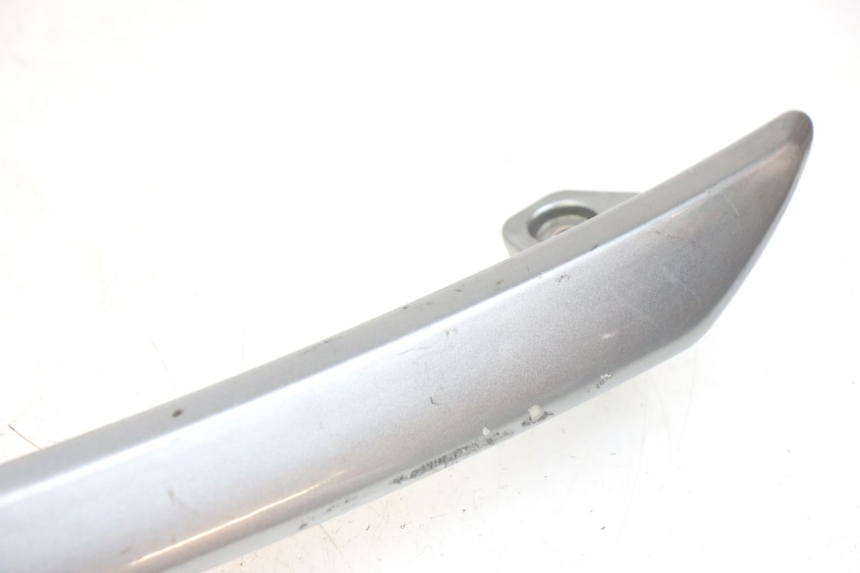 photo de GRAB RAIL  KYMCO X-CITING XCITING 400 (2014 - 2018) - Surface and material condition