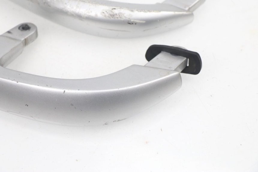 photo de GRAB RAIL  YAMAHA XMAX X-MAX 125 (2006 - 2009) - Product overview