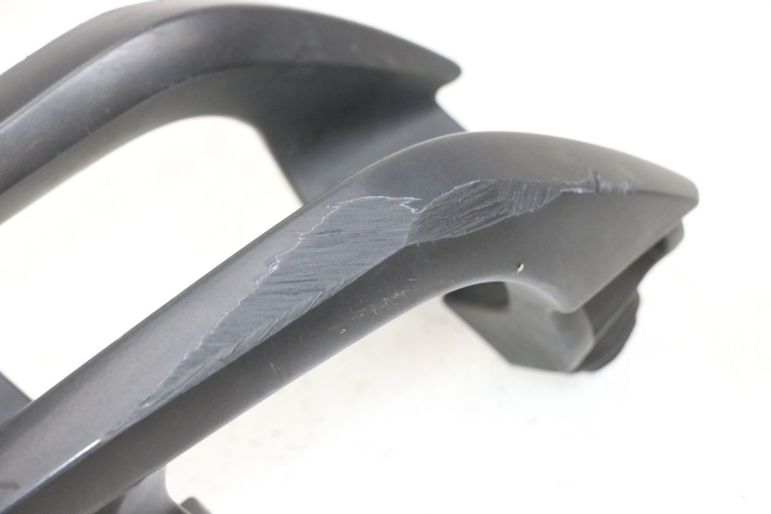 photo de REAR HANDLEBARS YAMAHA X-MAX XMAX 125 (2010 - 2013) - Fixing points details