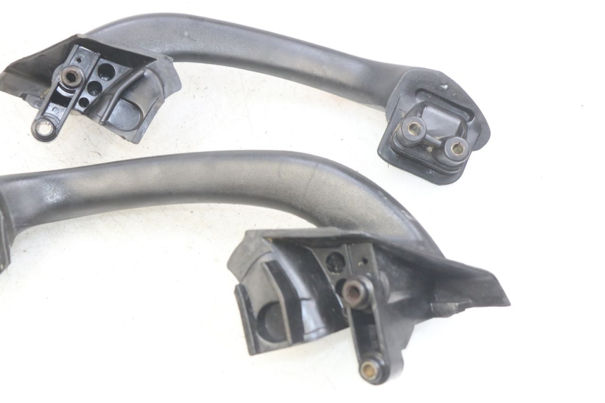 photo de REAR HANDLEBARS PIAGGIO X9 EVOLUTION 125 (2003 - 2007) - Alternative perspective