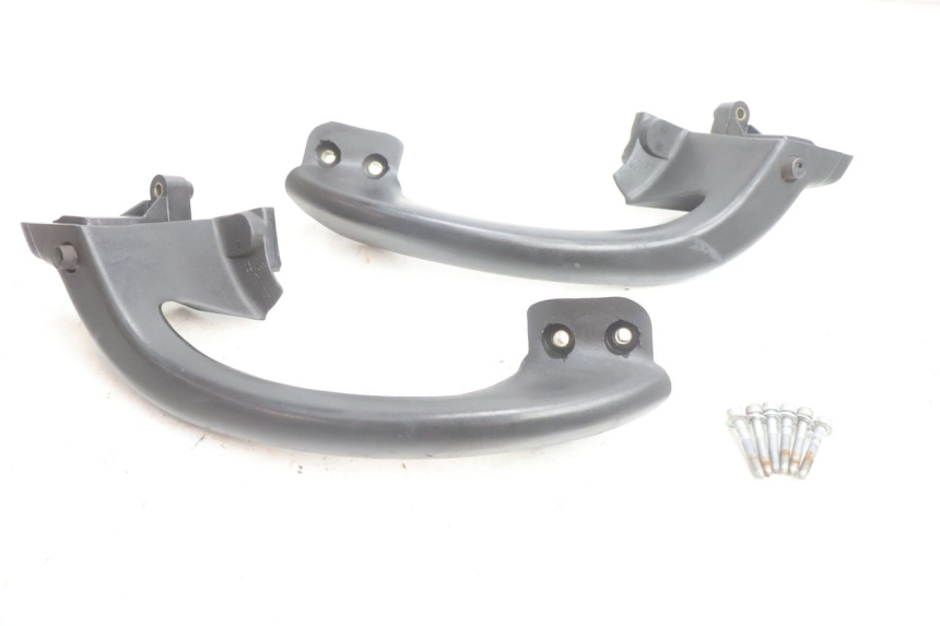 photo de REAR HANDLEBARS PIAGGIO X9 EVOLUTION 125 (2003 - 2007) - Component detail
