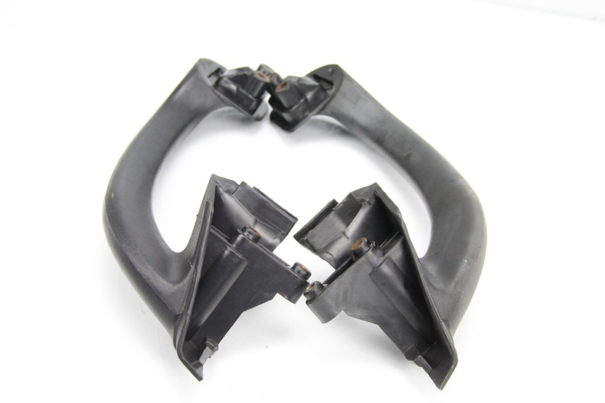 photo de GRAB RAIL  PIAGGIO X9 125 (2000 - 2003) - Technical close-up