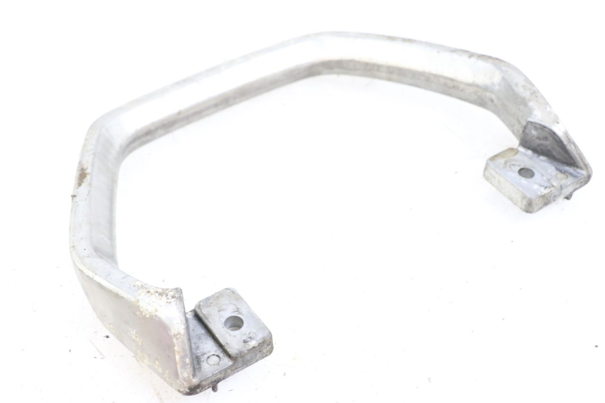 photo de GRAB RAIL  YAMAHA XJ F 900 (1983 - 1994) - Zoom on usage condition