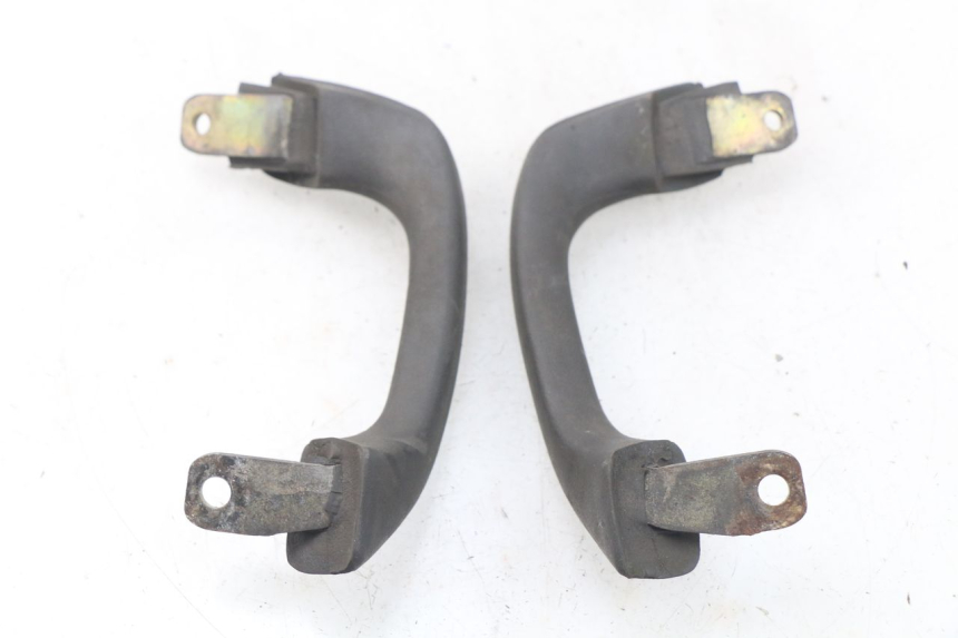 photo de GRAB RAIL  YAMAHA XJN XJ N DIVERSION 600 (1994 - 1997) - Zoom on usage condition