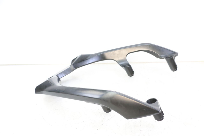 photo de GRAB RAIL YAMAHA YP T-MAX TMAX 530 (2017 - 2020) - Technical close-up