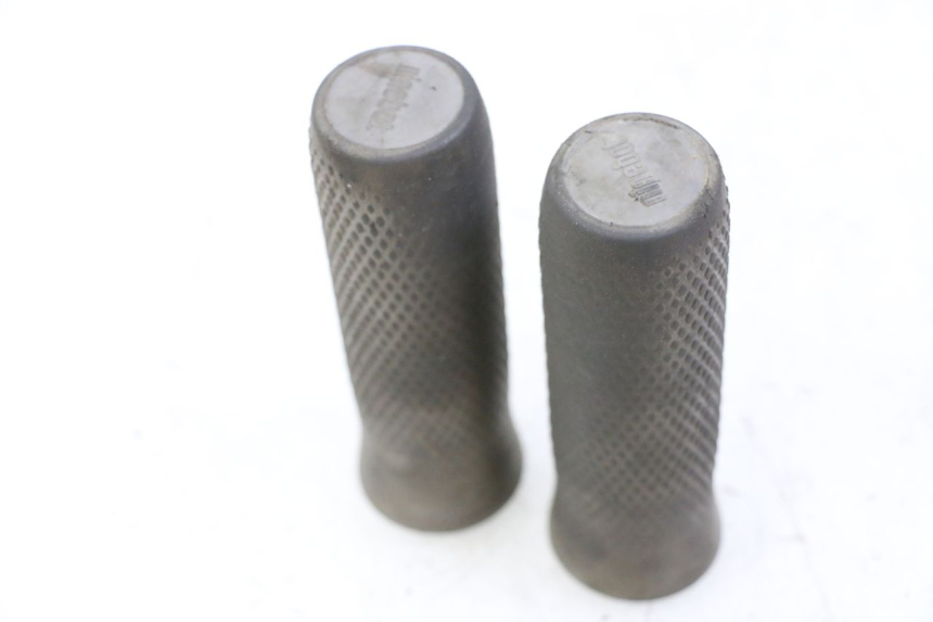 photo de HANDLEBAR GRIP SEGWAY NINEBOT E2 1 - Zoom on usage condition