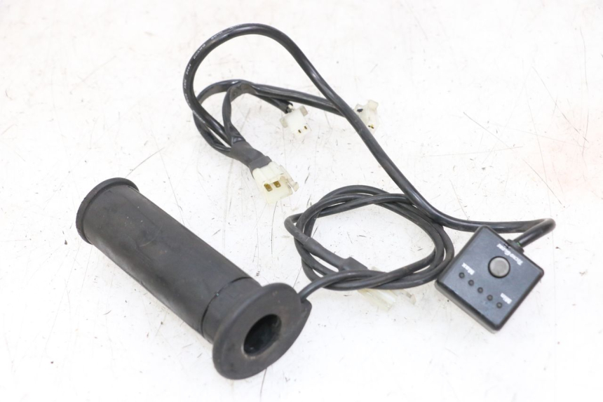 photo de HANDLEBAR GRIP PIAGGIO MP3 LT 400 (2007 - 2012) - Main view