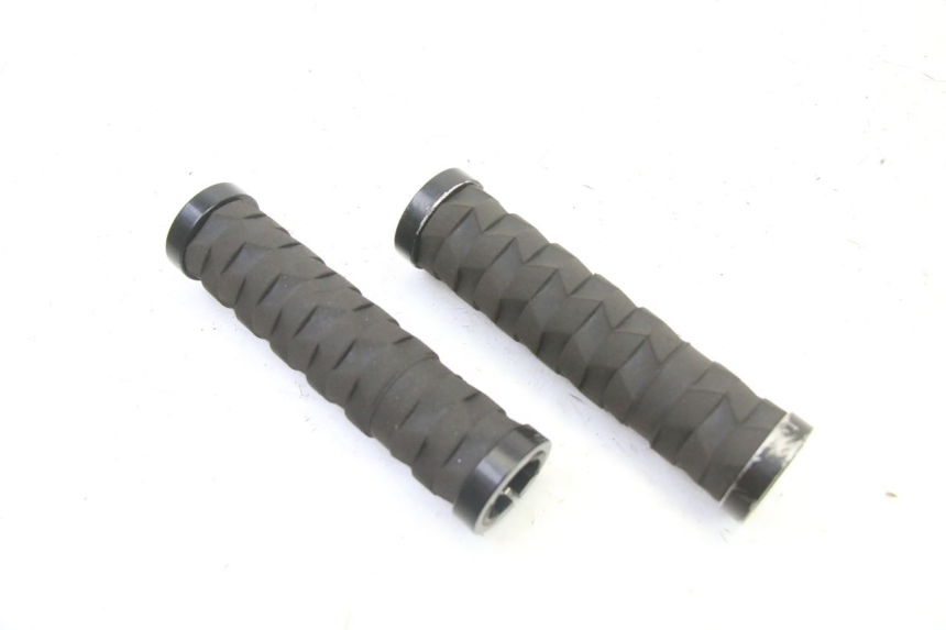 photo de HANDLEBAR GRIP NAMI STELLAR 1 - Zoom on usage condition