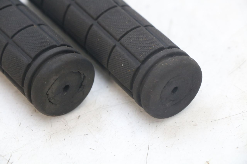 photo de HANDLEBAR GRIP DUALTRON TOGO PLUS 1 - Alternative perspective
