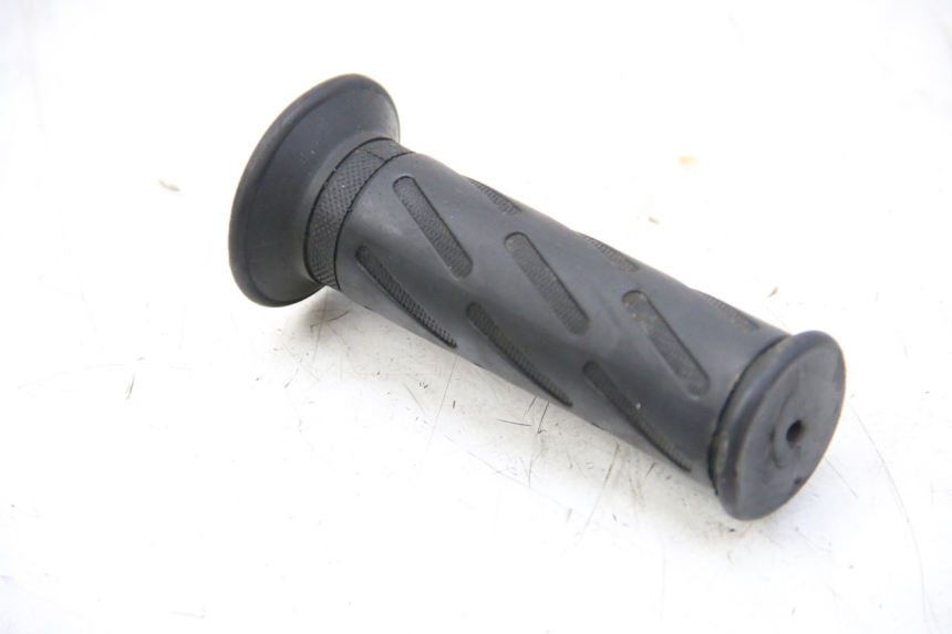 photo de HANDLEBAR GRIP PEUGEOT VIVACITY NEW 2T 50 (2008 - 2017) - Technical close-up