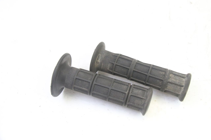 photo de HANDLEBAR GRIP YAMAHA YFM R RAPTOR 250 (2008 - 2014) - Component detail