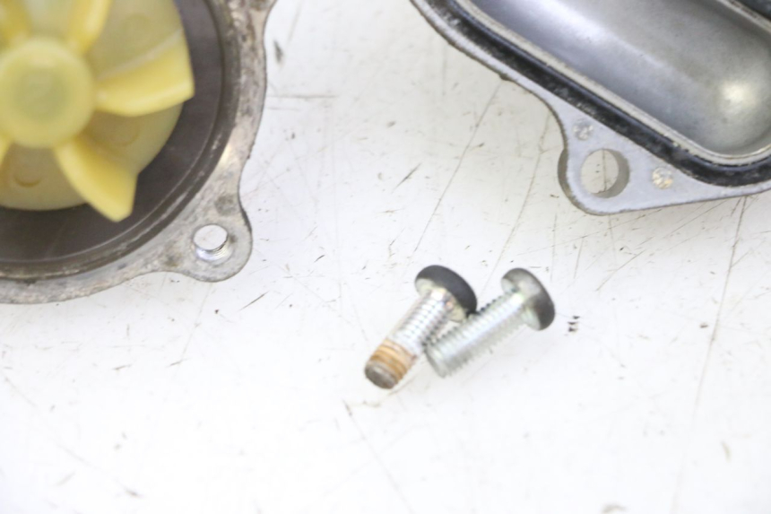 photo de WATER PUMP SUZUKI BURGMAN 125 (2007 - 2014) - Fixing points details