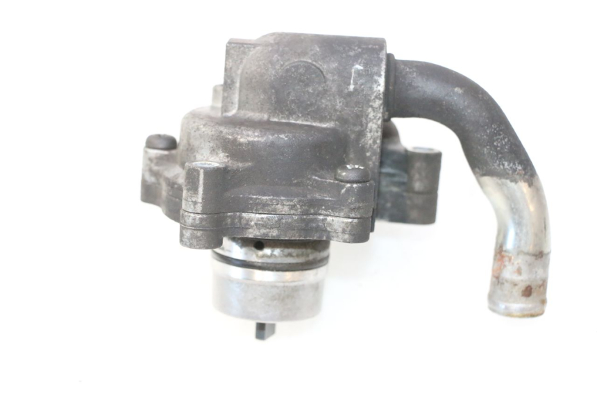 photo de WATER PUMP SUZUKI BURGMAN 125 (2007 - 2014) - Alternative perspective
