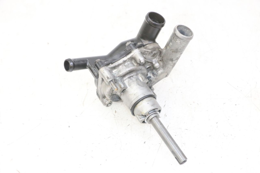 photo de WATER PUMP HONDA CB R 1000 (2018 - 2023) - Alternative perspective