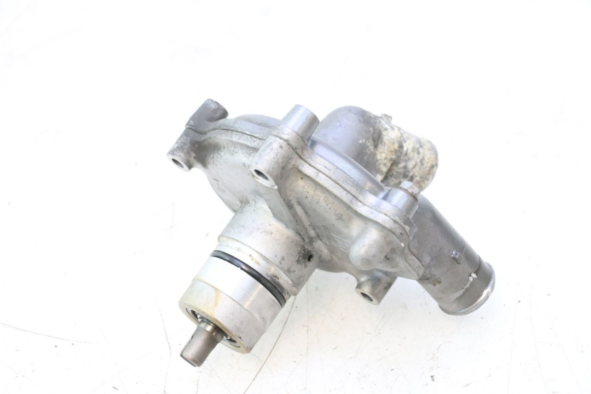 photo de WATER PUMP YAMAHA FJR 1300 (2001 - 2005) - Technical close-up