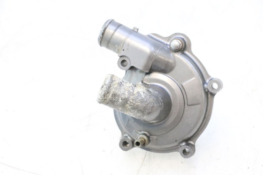 photo de WATER PUMP YAMAHA FJR 1300 (2001 - 2005) - Fixing points details