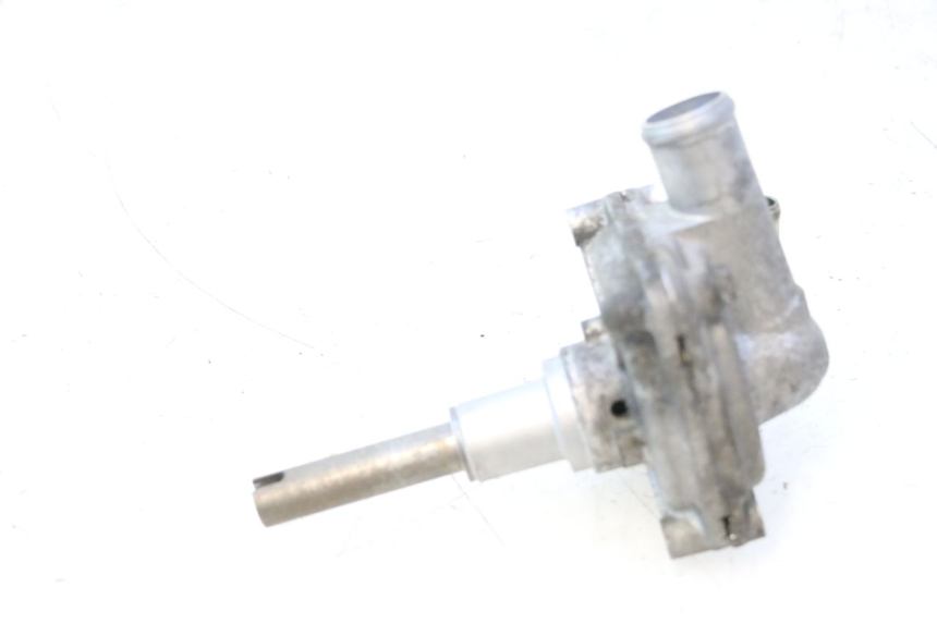 photo de WATER PUMP HONDA FJS SILVER WING SILVERWING 400 (2005 - 2008) - Technical close-up