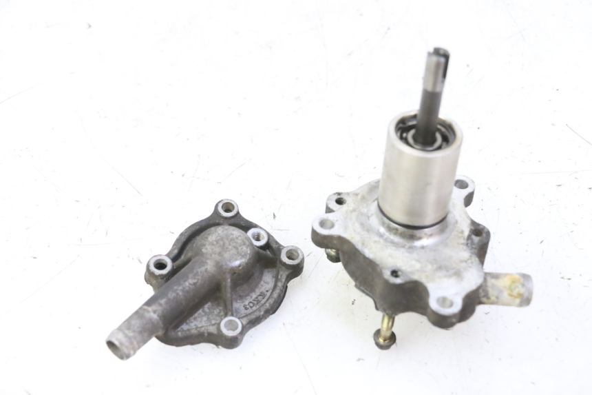 photo de WATER PUMP KYMCO GRAND DINK 125 (2008 - 2014) - Surface and material condition