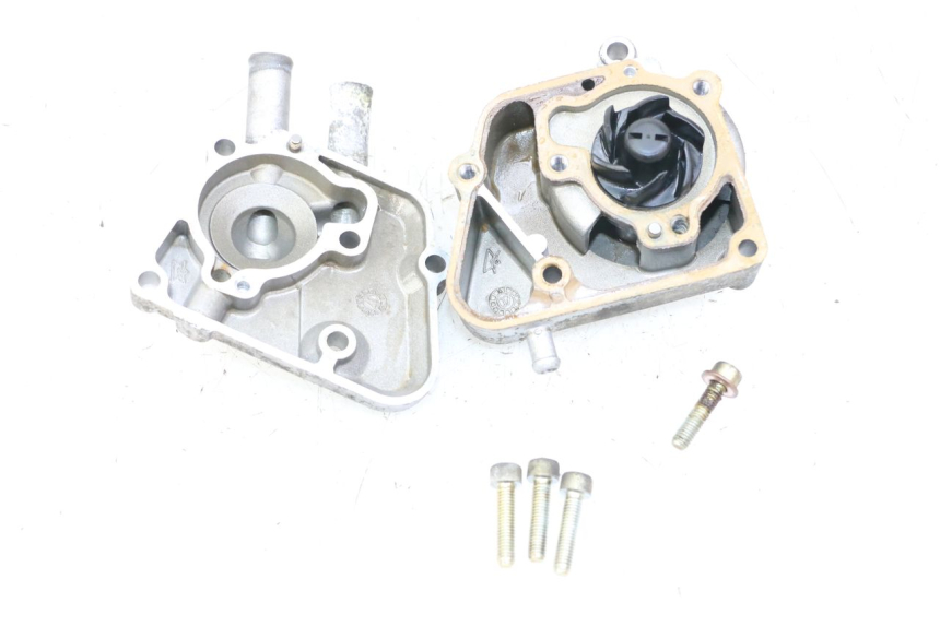photo de WATER PUMP YAMAHA YP MAJESTY 125 (2007 - 2010) - Main view