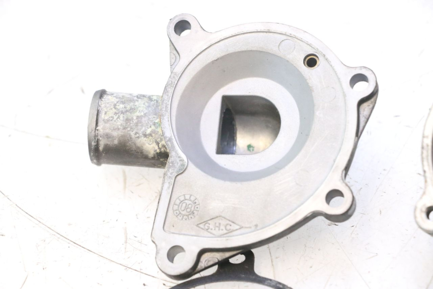 photo de WATER PUMP YAMAHA YZF R6 600 (2008 - 2009) - Alternative perspective