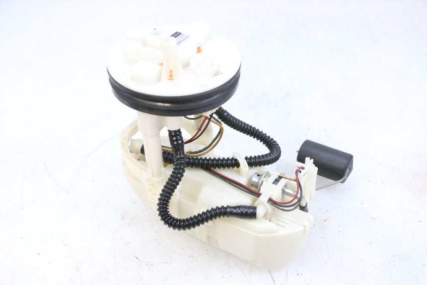 photo de FUEL PUMP SUZUKI BURGMAN 650 (2013 - 2020) - Main view