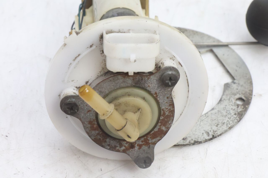 photo de FUEL PUMP PEUGEOT CITYSTAR 125 (2011 - 2017) - Technical close-up