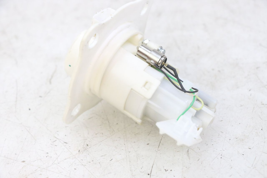 photo de FUEL PUMP HONDA CRF-F CRF F 110 (2019 - 2022) - Zoom on usage condition