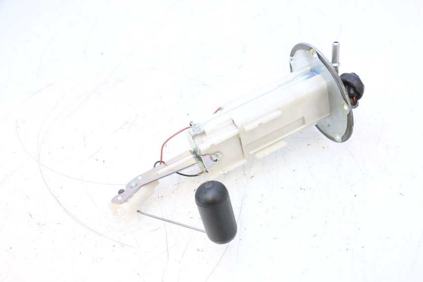 photo de FUEL PUMP KAWASAKI ER-6 ER6 F ABS 650 (2012 - 2016) - Alternative perspective