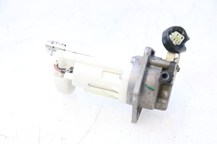 photo de FUEL PUMP KAWASAKI ER-6 ER6 N 650 (2005 - 2009) - Zoom on usage condition