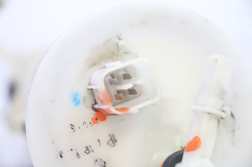 photo de FUEL PUMP HONDA FES S-WING SWING ABS 125 (2007 - 2015) - Fixing points details