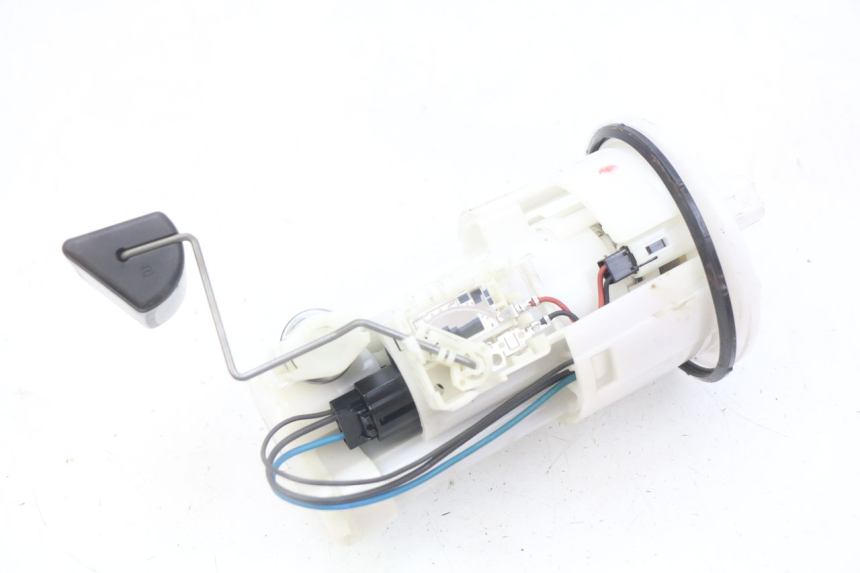 photo de FUEL PUMP YAMAHA FJR ABS 1300 (2016 - 2020) - Zoom on usage condition