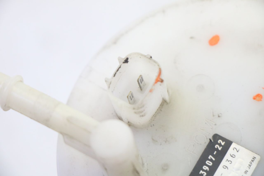 photo de FUEL PUMP YAMAHA FJR ABS 1300 (2006 - 2012) - Technical close-up