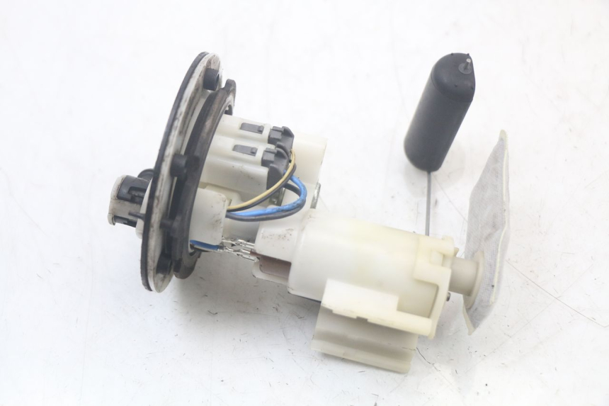photo de FUEL PUMP MBK FLAME X 125 (2004 - 2007) - Zoom on usage condition