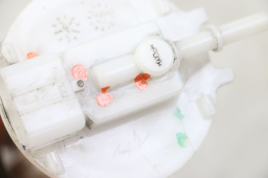 photo de FUEL PUMP HONDA FORZA ABS 300 (2013 - 2017) - Alternative perspective